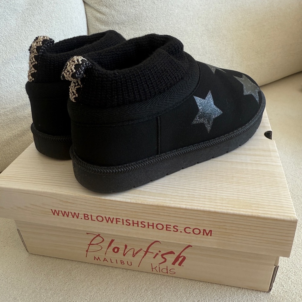 Blowfish Malibu Kids Black Star Slippers